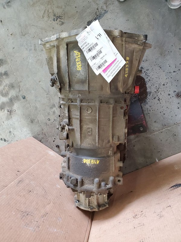 Automatic Transmission 8.1L 4WD Fits 01-02 SIERRA 2500 PICKUP 273209