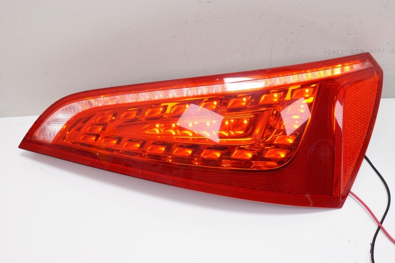 AUDI Q5 Right RH Tail Lamp Tail Light LED OEM 2009 - 2012