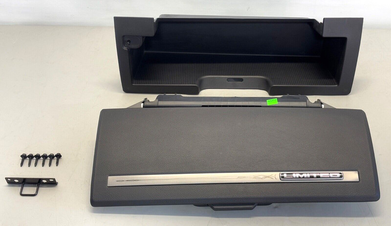 ✅13-2024 CL RAM 1500 2500 3500 LIMITED BLACK DASH GLOVE BOX COMPARTMENT BIN OEM