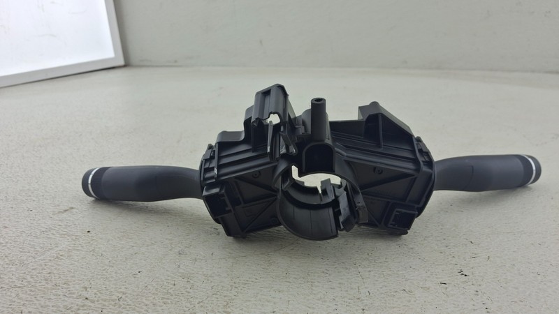 2014-2018 Cadillac ATS Turn Signal / Wiper Switch Assembly OEM