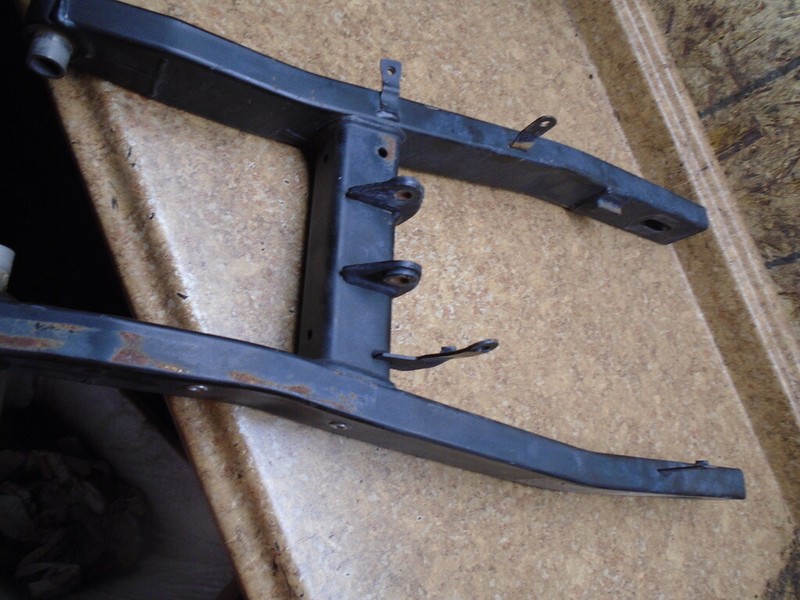 2011 Yamaha FZ6 FZ 6 FZ6-R 6 FZ600R Rear Back Swing Arm Swingarm Pivot Swivel 11