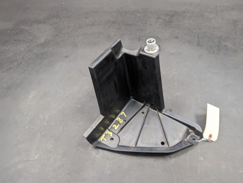 Rear Right Under Cover Splash Shield 2021 Toyota C-HR 58398-F4010 2018 - 2022