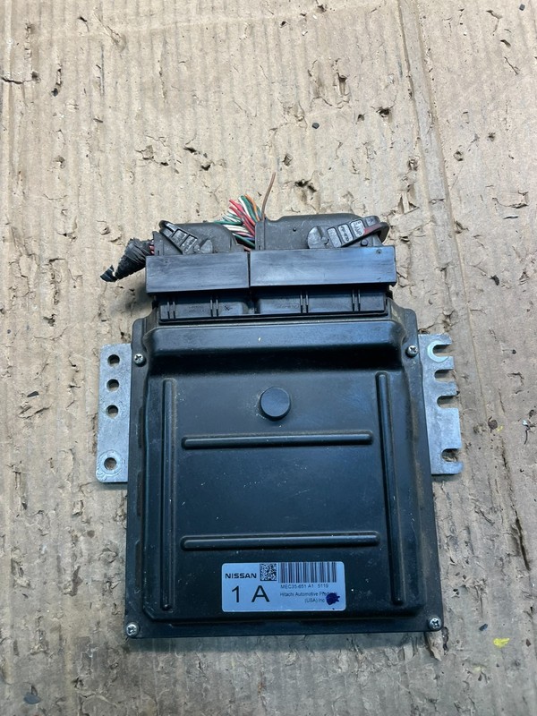 2005 Nissan Frontier Xterra 4.0L Engine Control Unit ECU Module Y4229 DG