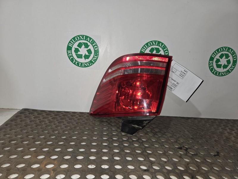 Passenger Tail Light Incandescent Lamps Fits 10-20 JOURNEY 1730262
