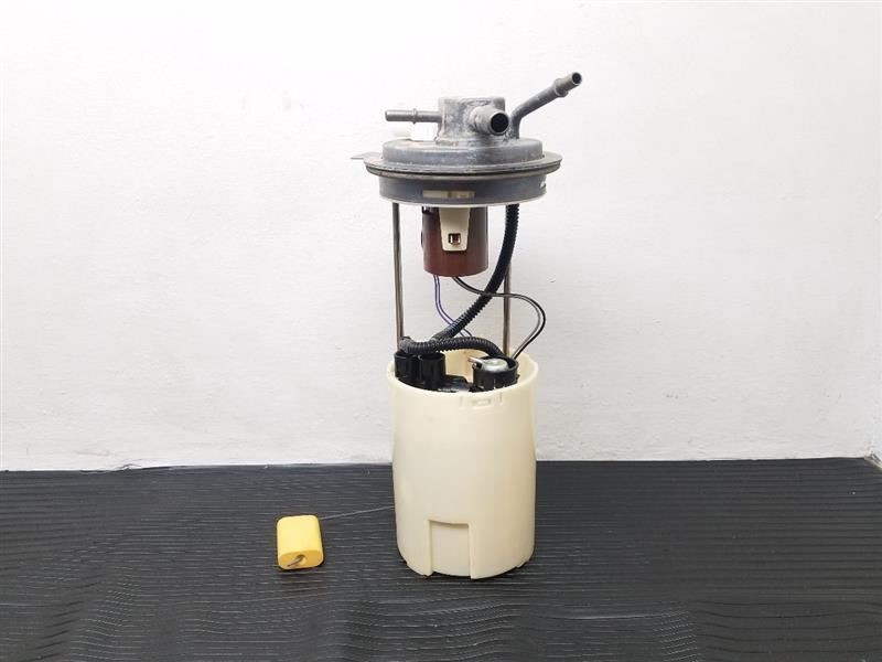 04-07 Chevrolet Silverado 2500 Fuel Gas Pump Assembly OEM 19167468