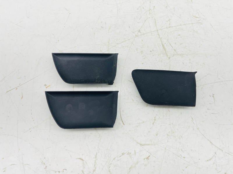 2012 Kia Sorento EX 3.5L DOORS HANDLE COVER OEM