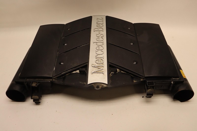 1998-2006 MERCEDES S-CLASS SL500 R230 ENGINE MOTOR TOP COVER PANEL PLATE OEM