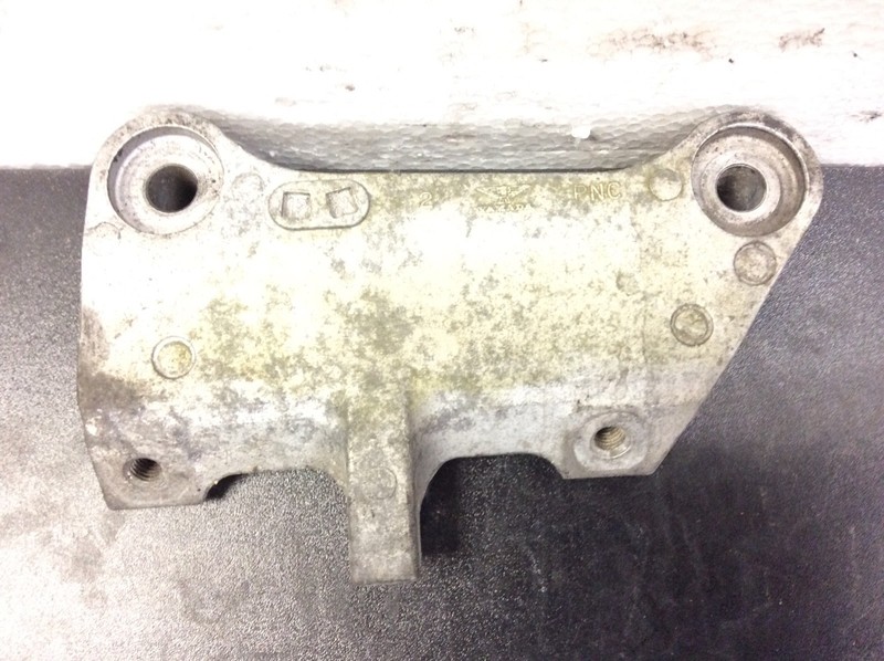 Honda Acura 38930-PNC-000 AC Air Conditioning Compressor Mounting Bracket OEM
