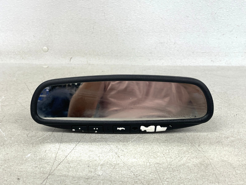 ⭐2003-2006 CHEVROLET SSR INTERIOR REAR VIEW MIRROR W/ AUTO DIMMING OEM LOT2686