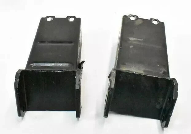 03-08 Mercedes R230 SL500 SL55 Front Right & Left Reinforcement Bracket Set OEM