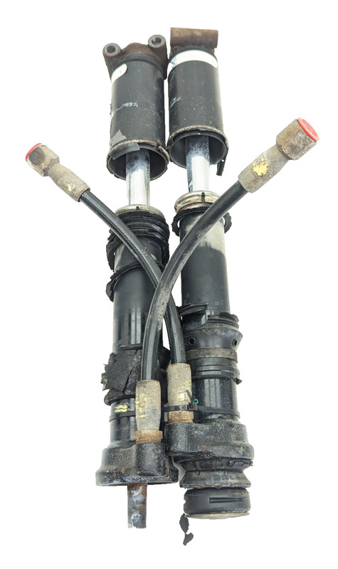 Mercedes W124 Wagon Rear Hydraulic Struts Pair 1243201013