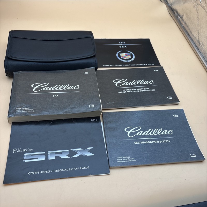 2012 Cadillac SRX Owners Manual Base,Luxury,Performance with case included