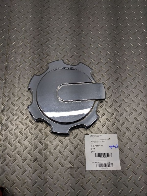 07-10 Hummer H3 (1) single OEM Chrome Center Cap P/N 9596475 1165781