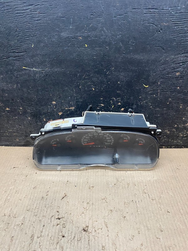 2003 Ford F250 F350 Speedometer Cluster Gauge X8096 DG