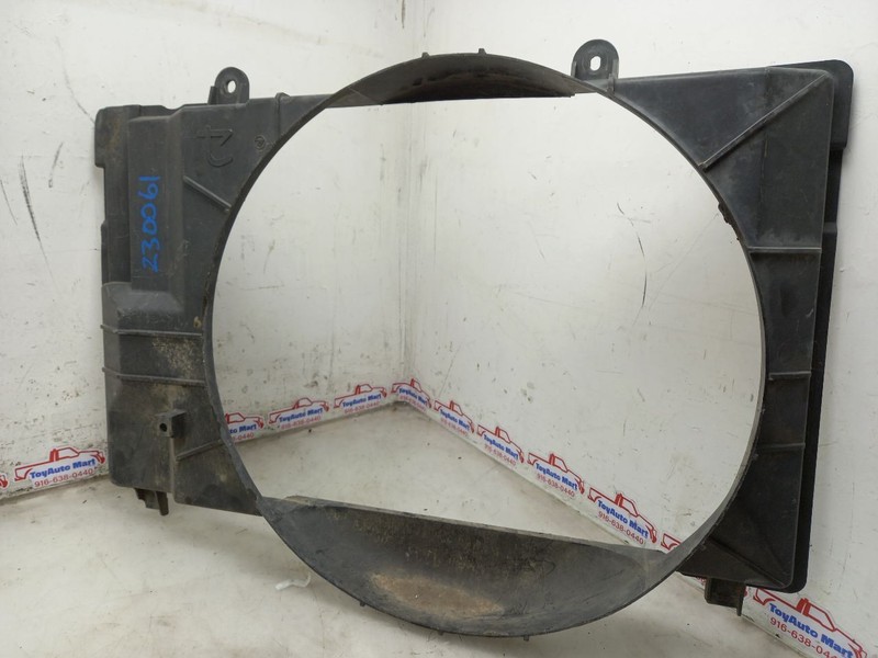 95 TOYOTA LAND CRUISER 4.5L RADIATOR FAN SHROUD 1FZFE