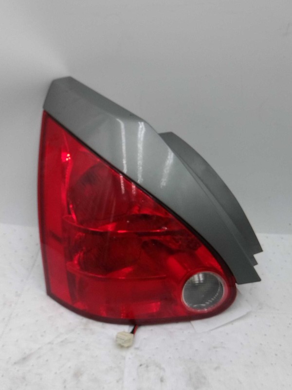 2007 Nissan Maxima Left Tail Light Assembly Grey 378490 Used OEM