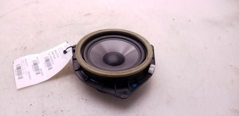 10 11 12 LEXUS HS250H PASSENGER SIDE REAR DOOR SPEAKER ASSEMBLY