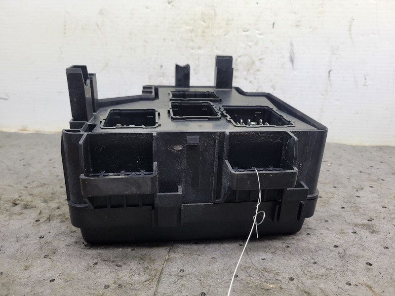 Fuse Junction Box Engine Compartment Fits 07-09 SANTA FE 1713276