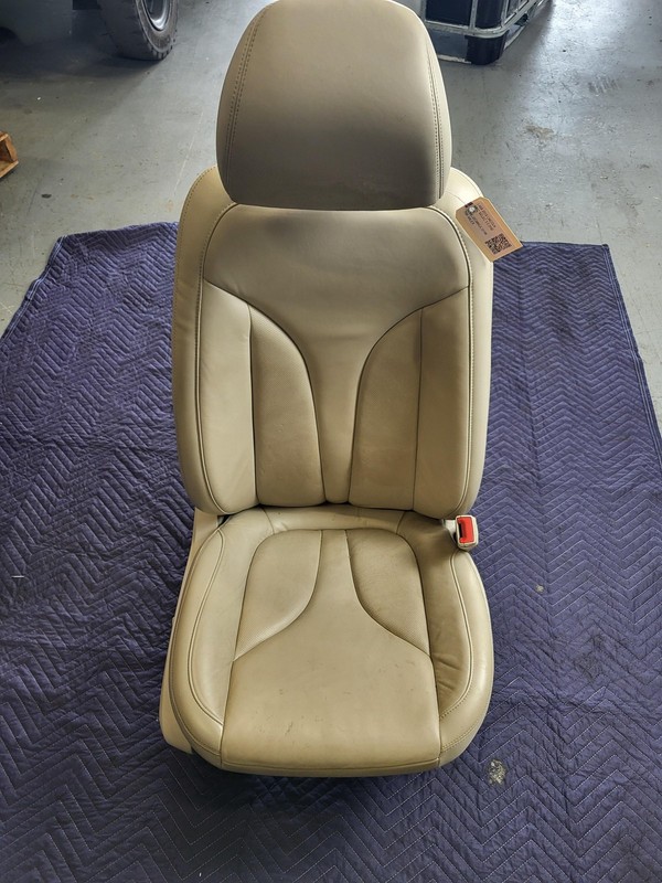 Used Oem Lincoln Front Right Passenger Seat for 2017-2019 MKC Selec 2.0L 2WD