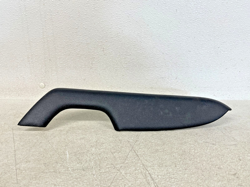 ⭐2016-2022 TOYOTA PRIUS PRIME FRONT LEFT LH DOOR TRIM PANEL ARMREST OEM LOT2685