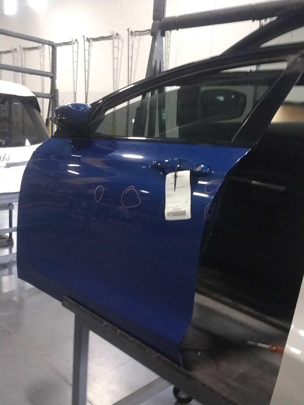 2015 Chrysler 200 Left Front Door Blue 495437 Used 126K Miles OEM