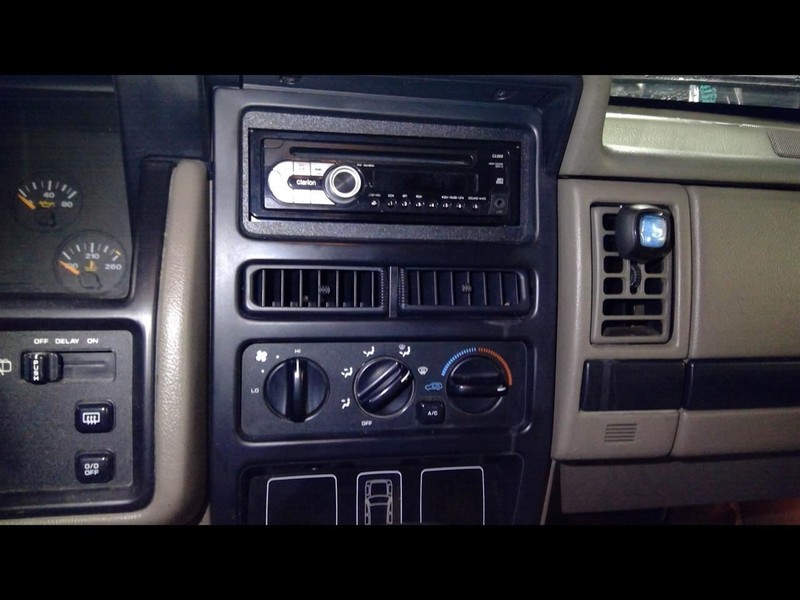 Temperature Control Manual Temperature Control Fits 93-96 GRAND CHEROKEE 1561992