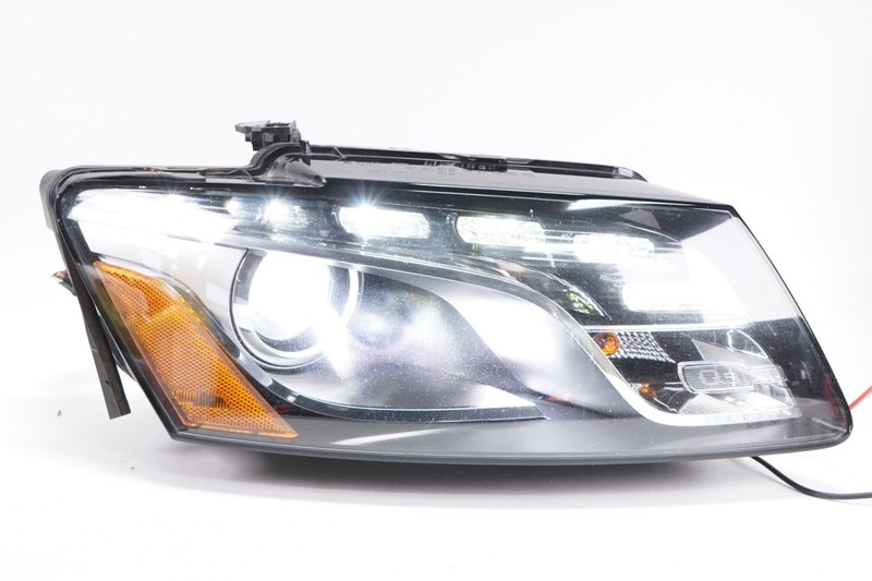 AUDI Q5 Right RH Headlight Headlamp XENON OEM 2009 - 2012