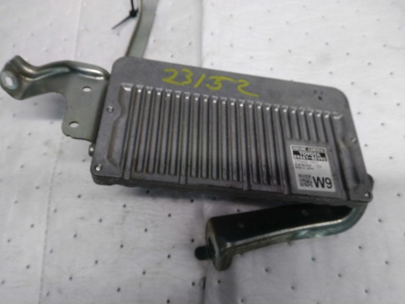 2016 Toyota RAV4 Engine Control Module ECM 2.5L OEM Used 72K Miles
