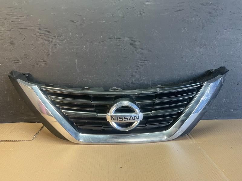 2016 2017 2018 Nissan Altima Front Upper Grill Grille Aftermarket AE3494 DG