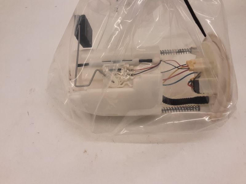 Fuel Pump Assembly 6 Cylinder Fits 17-19 SIENNA 3193527
