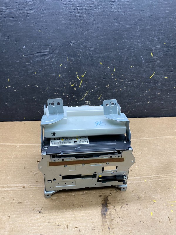 2008 - 2012 Infiniti EX35 Radio CD Player Receiver OEM W9506 DG