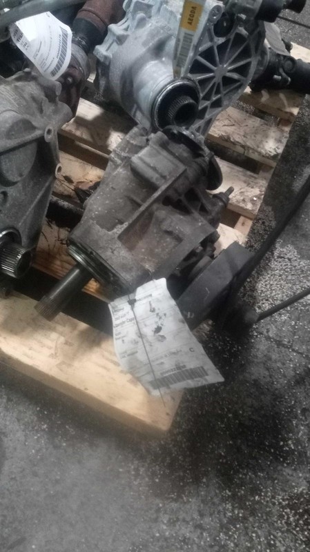 Used Transfer Case Assembly fits: 2002 Audi TT angle gear Grade A