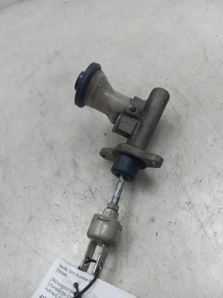 90-95 TOYOTA 4RUNNER 2.4L 4WD MT CLUTCH MASTER CYLINDER