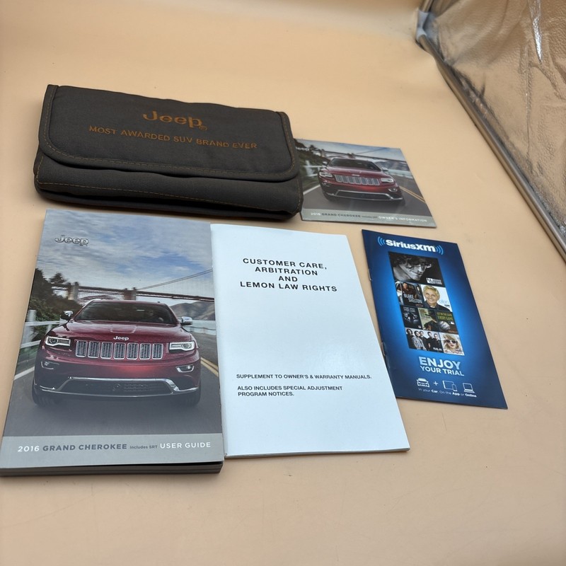 2016 Jeep Grand Cherokee Owners Manual Laredo,Limited,Overland,Summit SRT W/Case