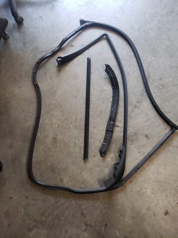 05 Mercedes C230 Front Left Driver Side Interior DoorOEM