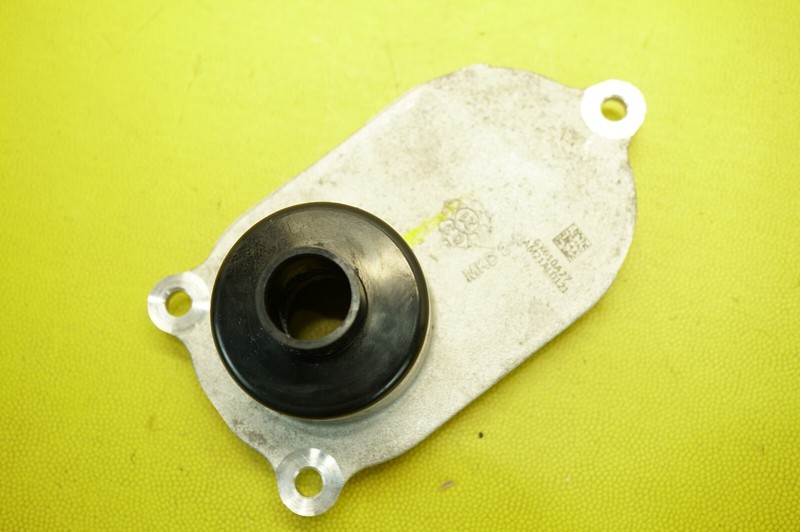 🔅2020-2023 TESLA Y OEM.STEERING RACK COVER (WORM SHAFT)GX610A27,1044831-00-H