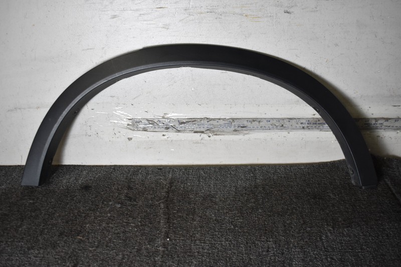 2011-2017 BMW X3 2015-2018 X4 LH Rear Arc Moulding 51777210083 OEM