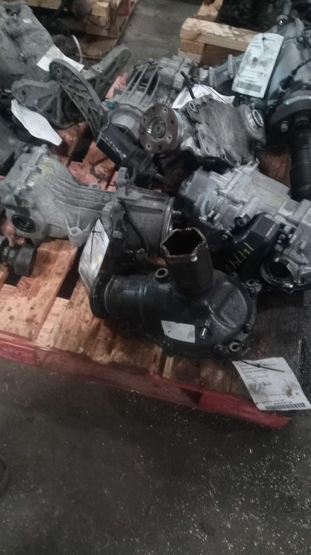 2007 BMW X3 Differential Carrier Assembly 3.0L 4WD OEM 155K Miles Blue