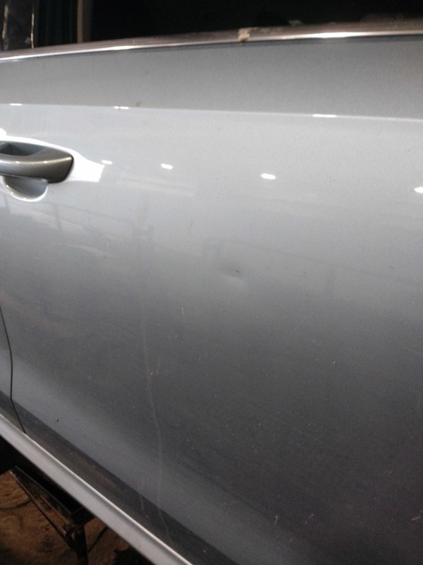 2012 Volkswagen Passat Right Front Door Blue DENT C Grade 4DR 592904