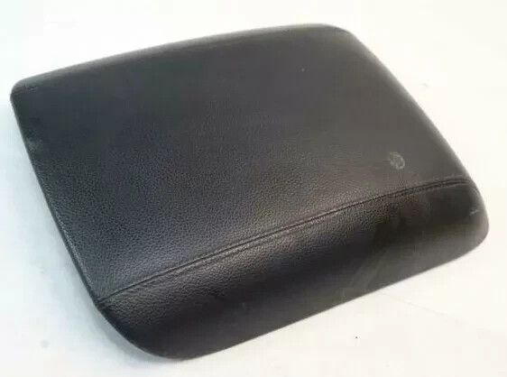 06-13 Mercedes W251 R500 R350 Center Console Arm Rest Storage Cover Black OEM