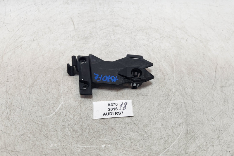 ✅ 2016-2018 OEM Audi RS7 Front Right Passenger Side Bumper Park Sensor Bracket
