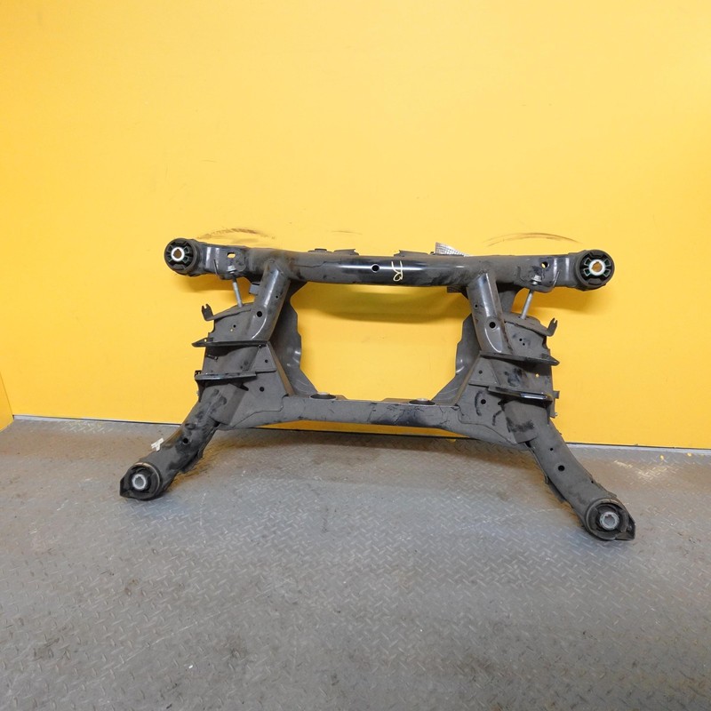 2020-2022 RANGE ROVER EVOQUE REAR SUBFRAME CROSSMEMBER OEM LR139932
