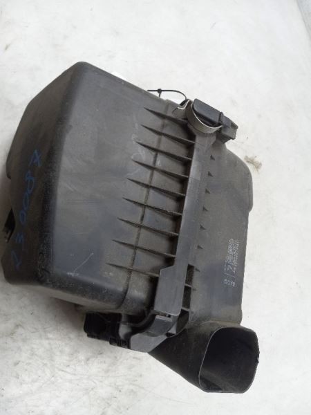 09-19 TOYOTA COROLLA LE 1.8L 4CYL AIR CLEANER BOX