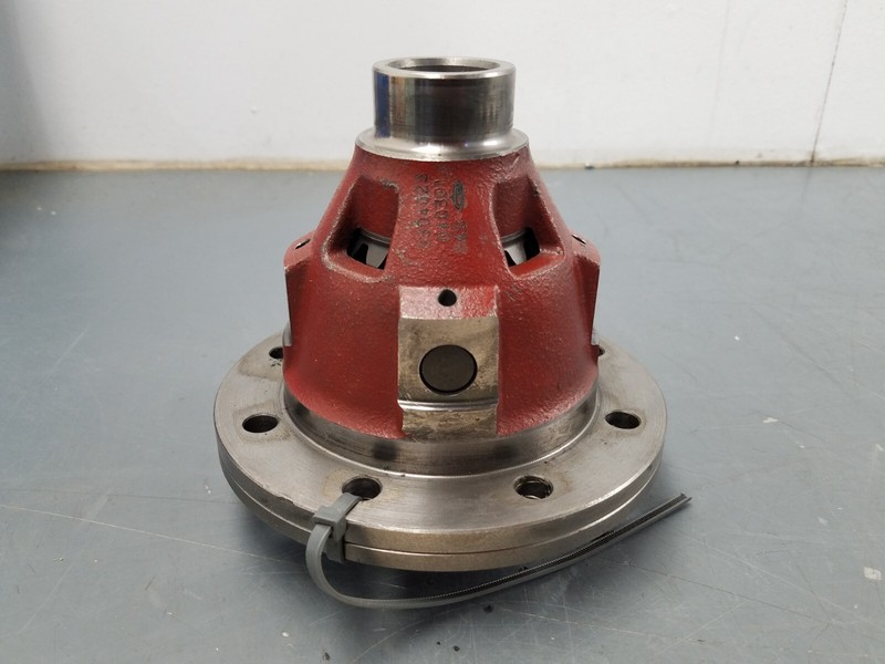 Lamborghini GallardoOEM Front Differential Carrier #7605 B5
