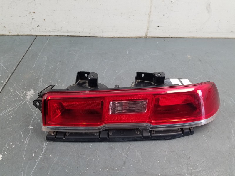 2014 Chevy Camaro Z28 Right Tail Light #9010 L5