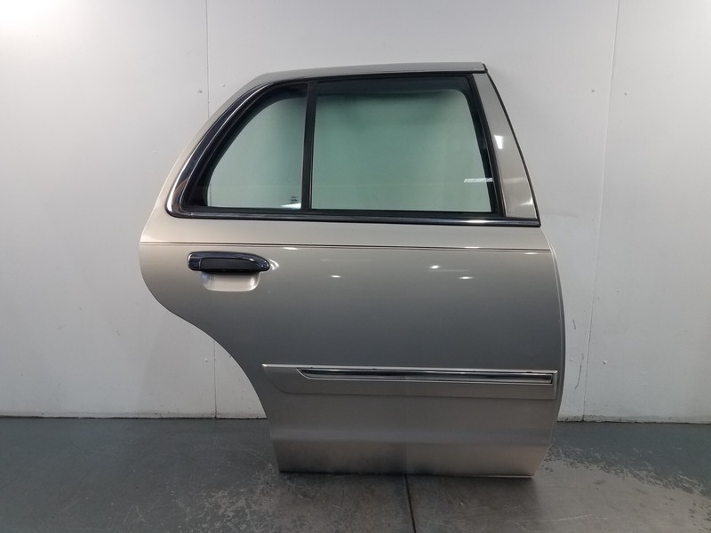 2008 Grand Marquis / Crown Vic Victoria Right Rear Door #1887 K7