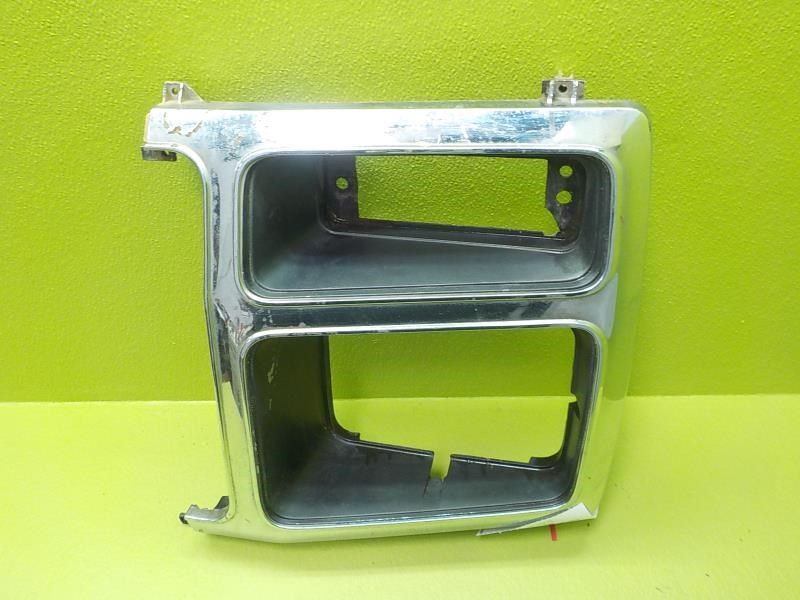 80-86 Ford Bronco Right Passenger Headlamp Cover Chrome OEM E2TZ-13064-A