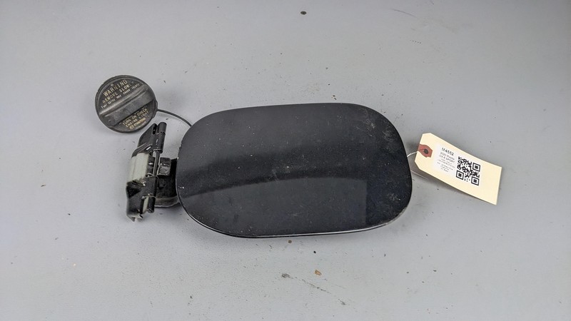 Fuel Filler Door w/ Cap 2020 Mazda CX-5 KB7W-42-410 2017 2018 2019 2021 - 2024