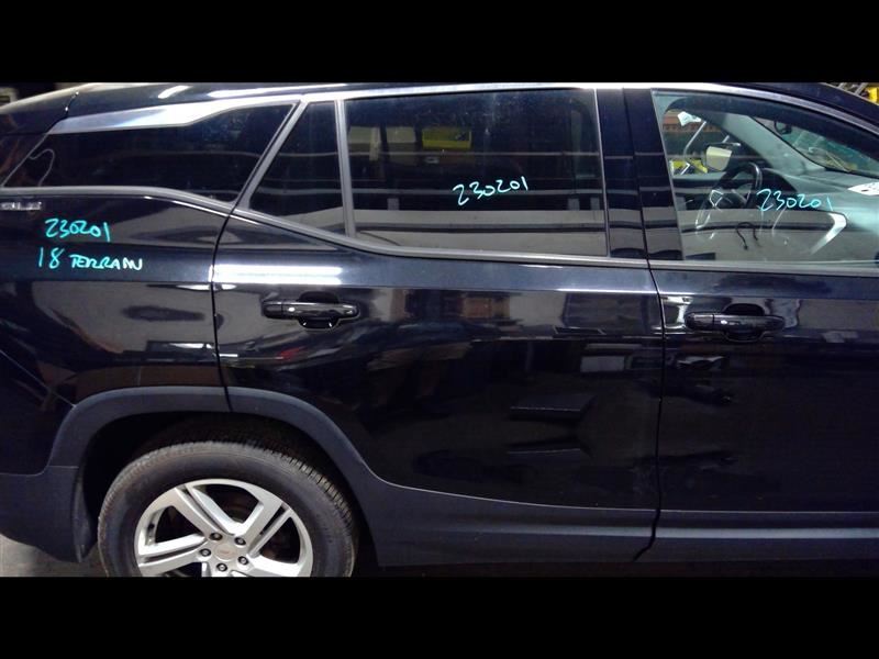 Passenger Right Rear Side Door Black Fits 18-19 TERRAIN 1135488