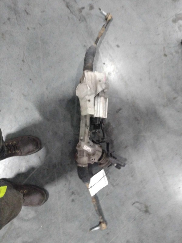 2014 Chevrolet Malibu Rack and Pinion Assembly OEM 13376587 135K Miles